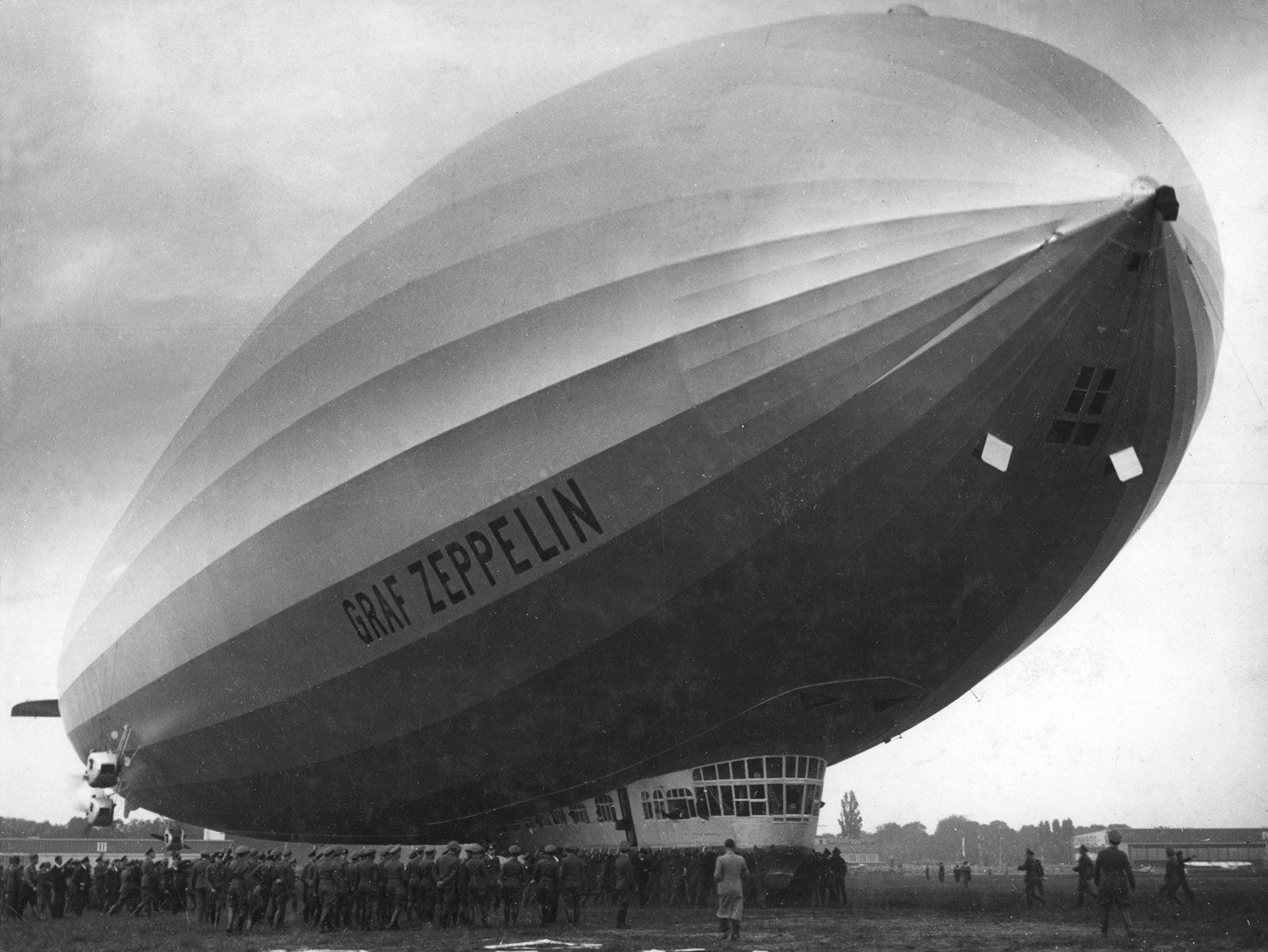 GraphZeppelin